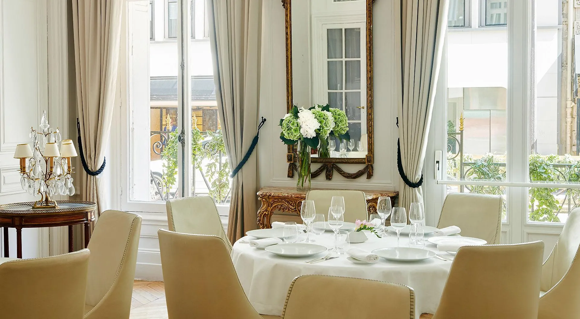 Hotel Lancaster Paris Champs-Elysees 5*,  France