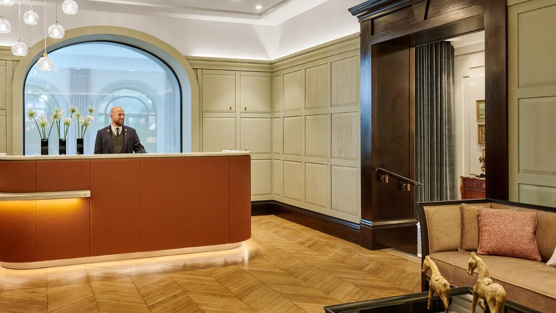 Hotel Lancaster Paris Champs-Elysees