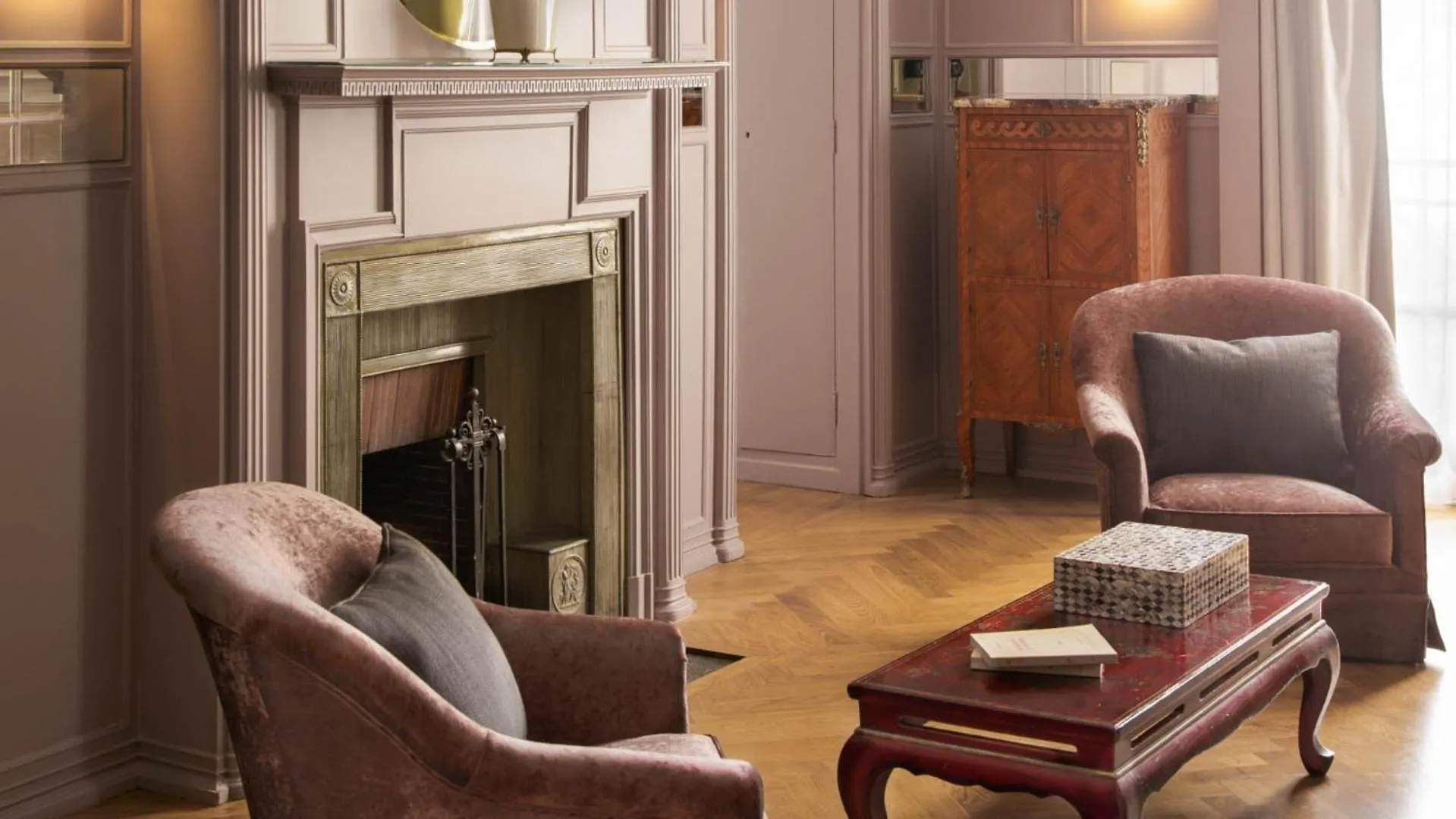 Hotel Lancaster Paris Champs-Elysees 5*,